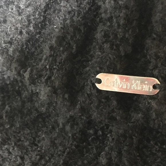 Calvin Klein Poncho - Picture 3 of 4